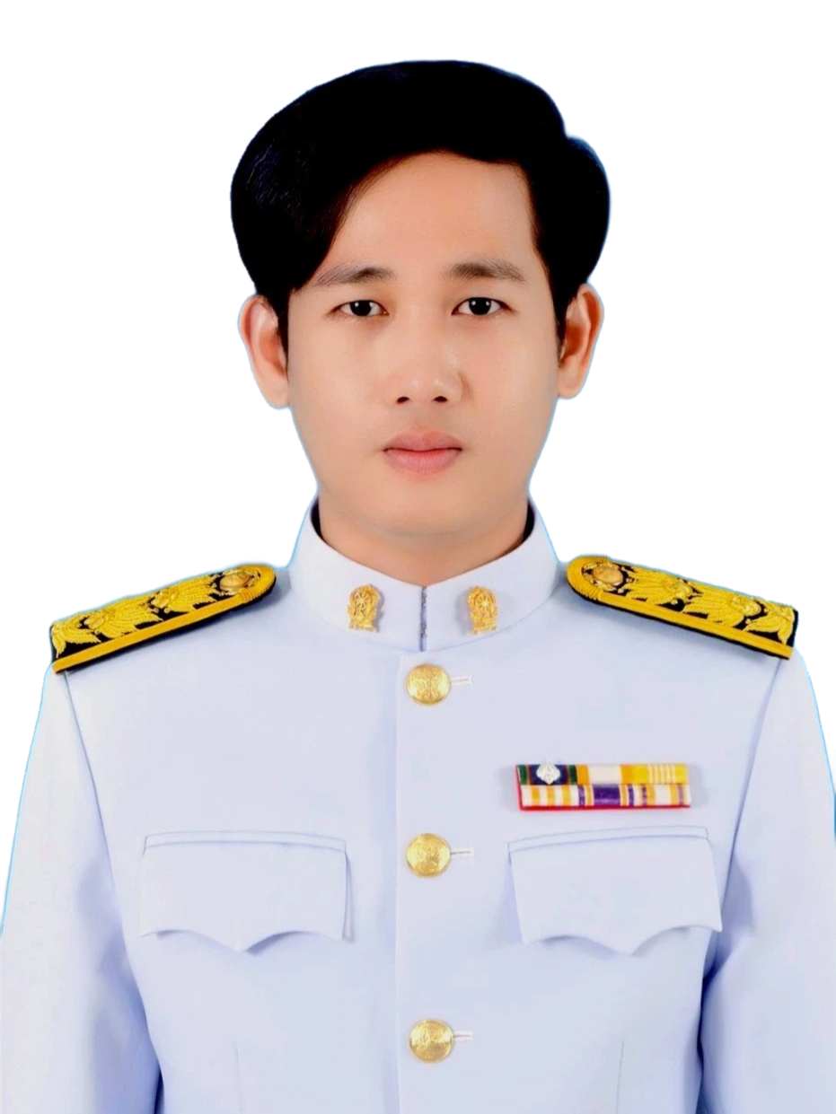 นายกานต์กิจจ์  ธาริตไชยนันท์
